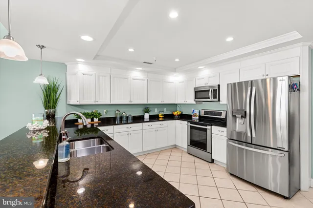 $775,000 | 13700 Coastal Highway, Unit 303, Ocean City, MD 21842