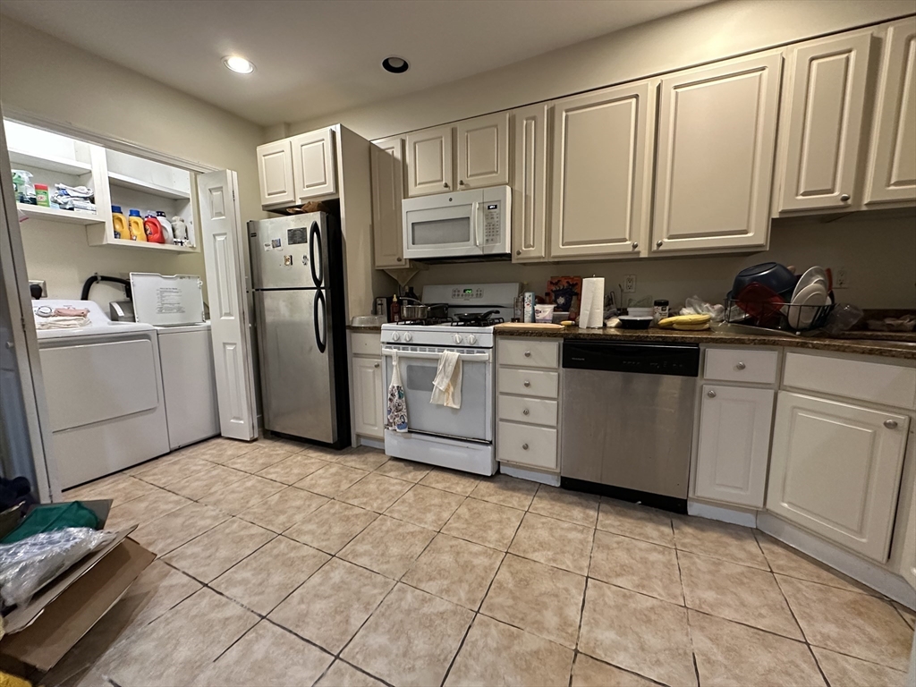 21 Symphony Road, Unit 1A Boston, MA 02115 - Photo 2 of 5