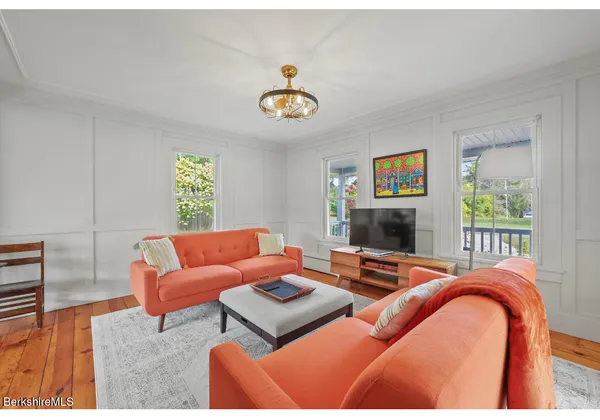 $4,500 | 8 Goodrich Street, Stockbridge, MA 01262
