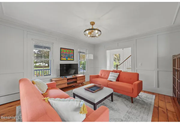 $4,500 | 8 Goodrich Street, Stockbridge, MA 01262