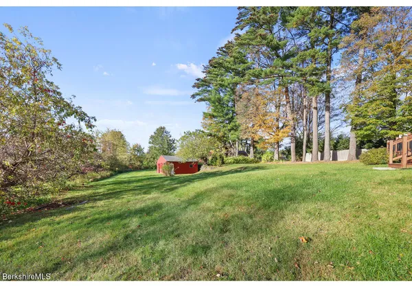 $4,500 | 8 Goodrich Street, Stockbridge, MA 01262