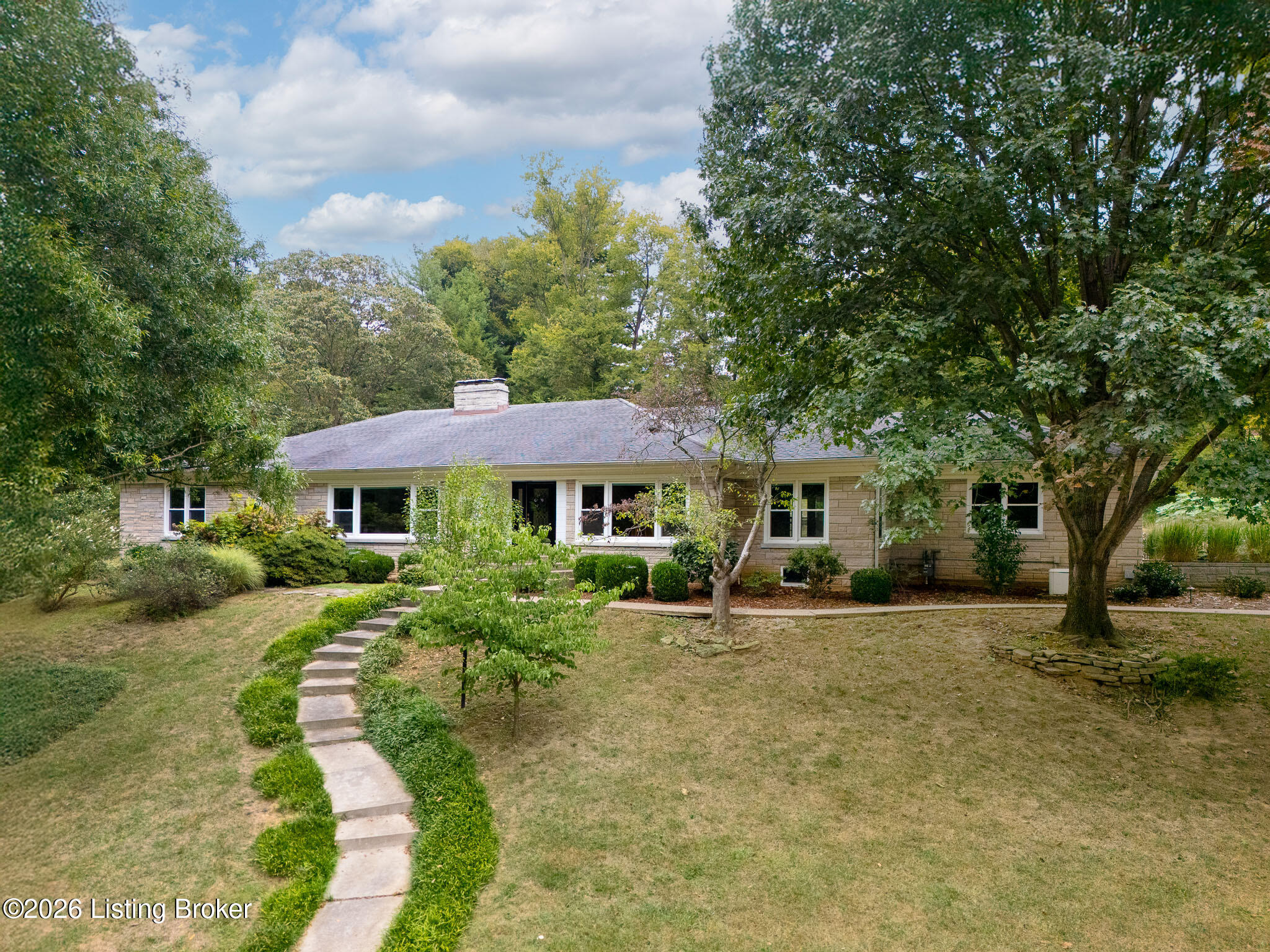162 Arrowhead Road Louisville, KY 40207 - Photo 49 of 50 162 Arrowhead Rd_Exteriors_Aerials-1