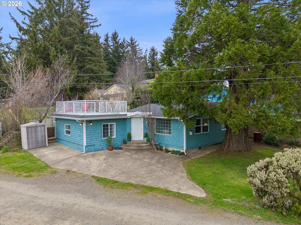 4976 Northeast K Avenue Neotsu, OR 97364 - Photo 1 of 30