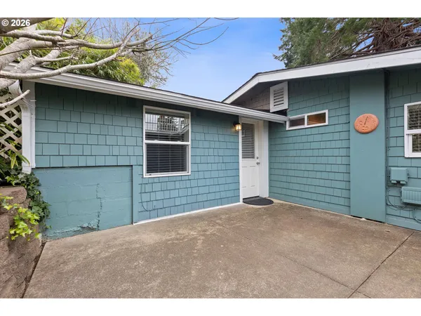 $349,000 | 4976 Northeast K Avenue, Neotsu, OR 97364