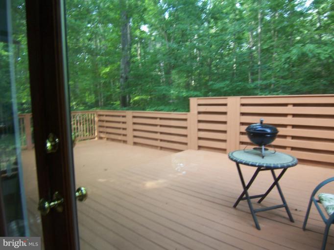 20854 Chestnut Ridge Drive Leonardtown, MD 20650 - Photo 15 of 21 deck