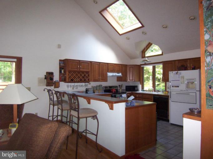 20854 Chestnut Ridge Drive Leonardtown, MD 20650 - Photo 7 of 21 Kitchen