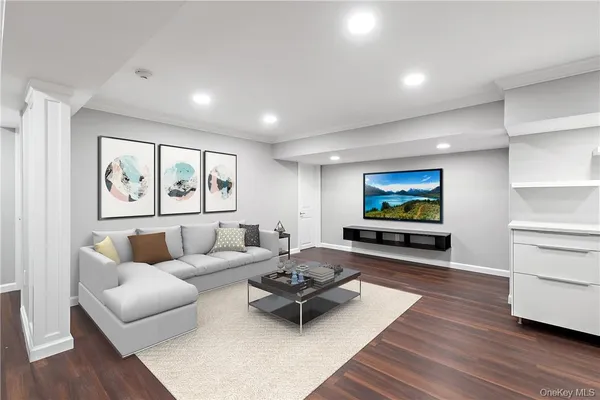 $15,850 | 40 Meadow Road, Scarsdale, NY 10583