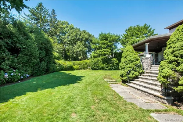 $15,850 | 40 Meadow Road, Scarsdale, NY 10583