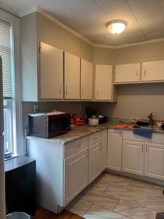 211 Chestnut Street, Unit 2 Lynn, MA 01902 - Photo 9 of 10