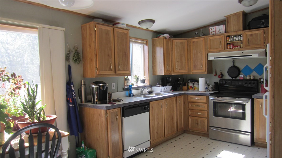 2636 Grandview Road Ferndale, WA 98248 - Photo 14 of 20