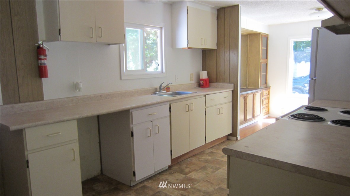 2636 Grandview Road Ferndale, WA 98248 - Photo 7 of 20