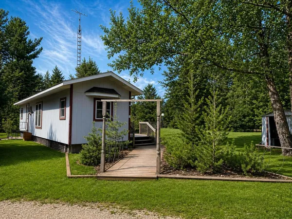 $109,900 | W5842 Pheasant Drive, New Lisbon, WI 53950