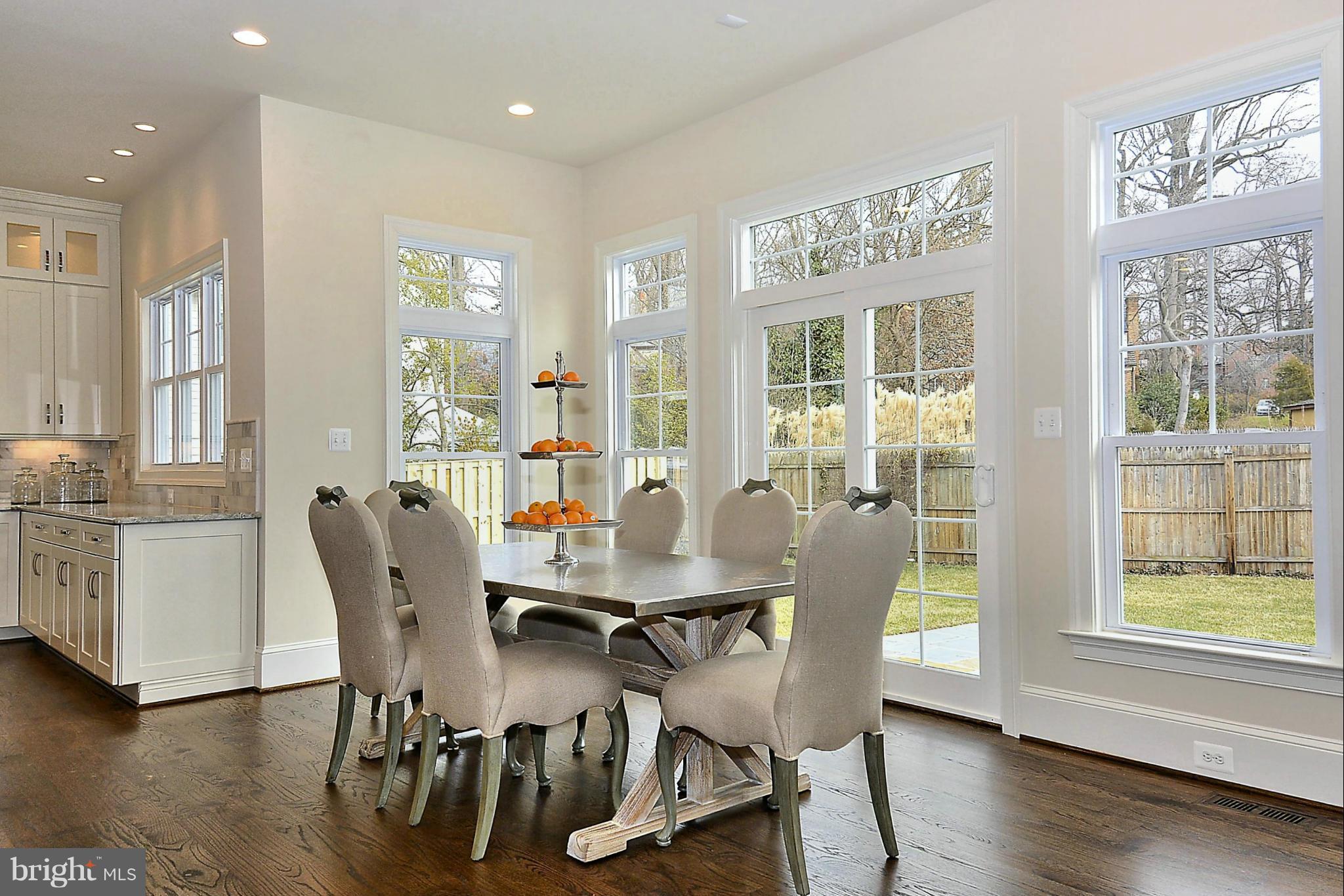 7807 Aberdeen Road Bethesda, MD 20814 - Photo 8 of 28 Interior (General)