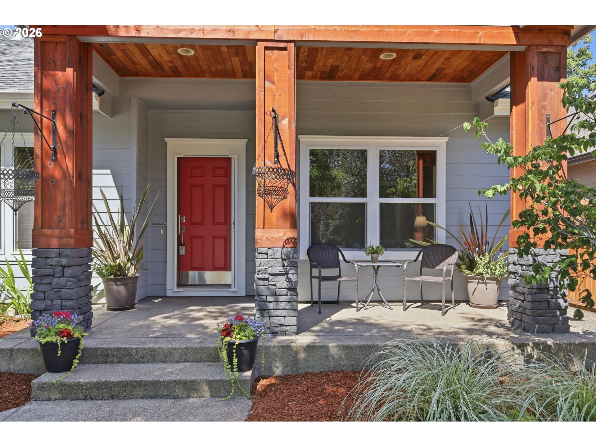 4620 Wendover Street Eugene, OR 97404 - Photo 4 of 47
