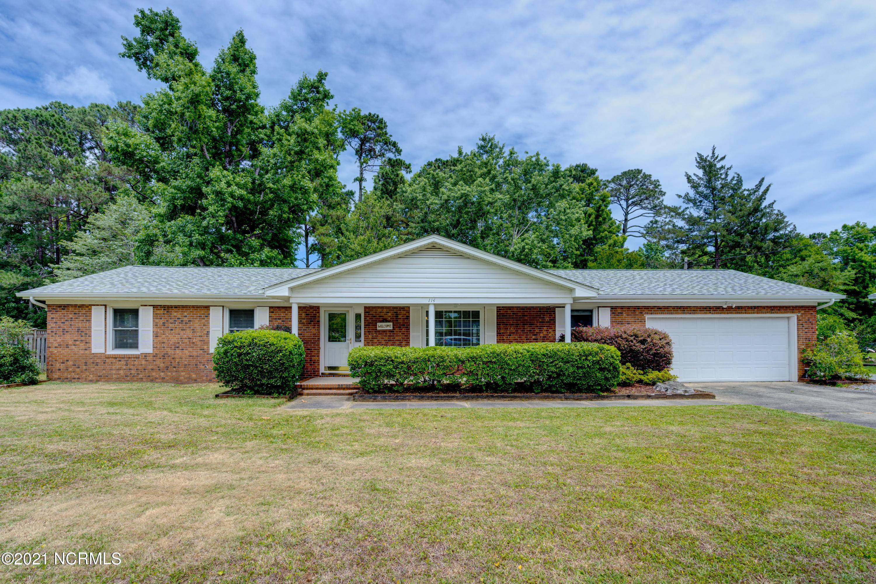 114 North Hampton Road Wilmington, NC 28409 - Photo 1 of 54 114HamptonFinal-4