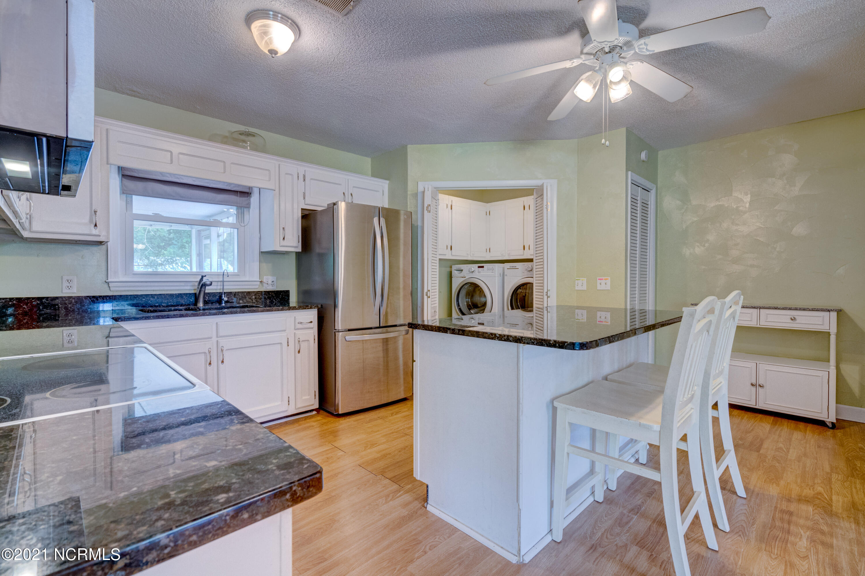114 North Hampton Road Wilmington, NC 28409 - Photo 10 of 54 114HamptonFinal-31