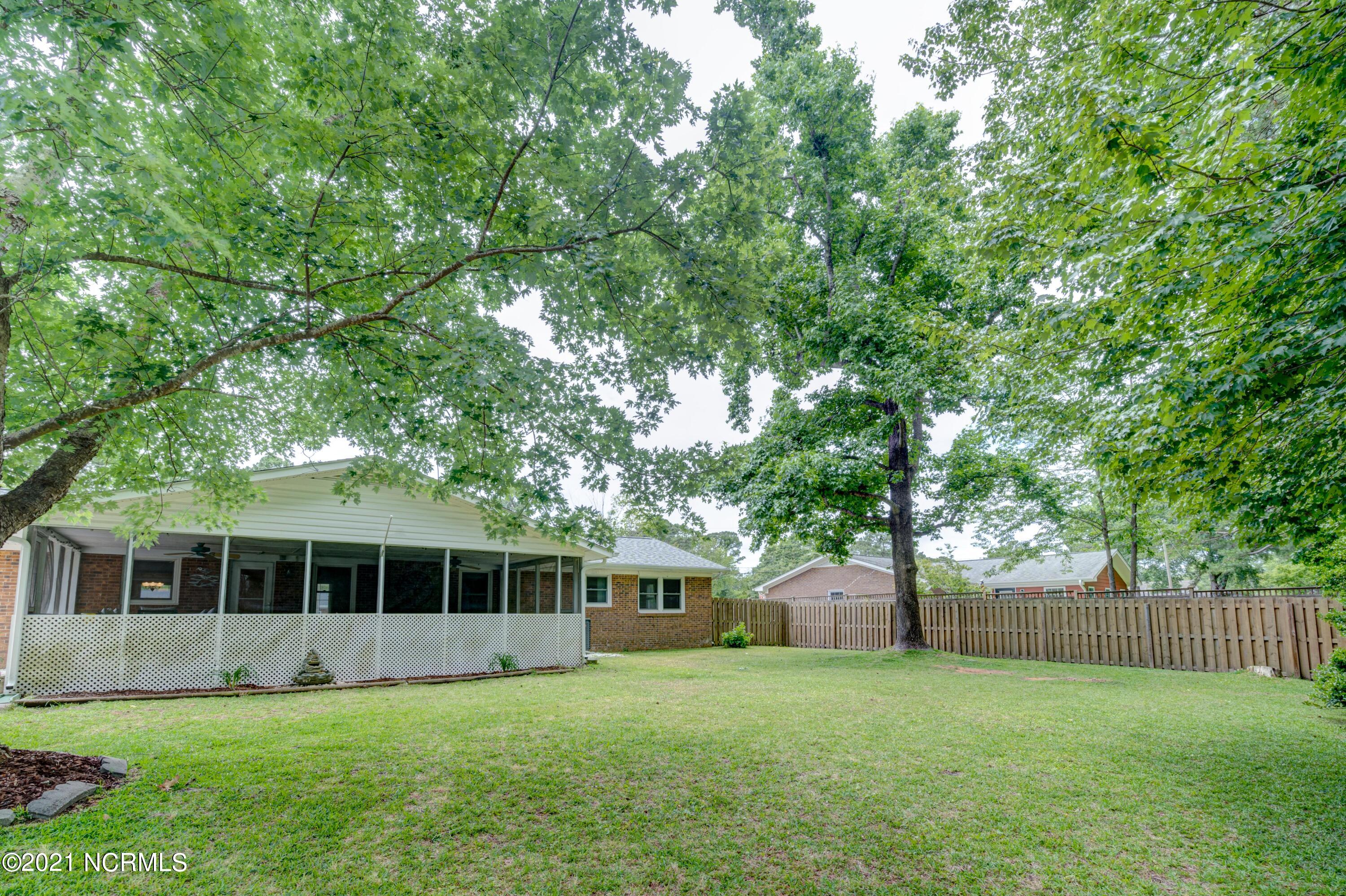 114 North Hampton Road Wilmington, NC 28409 - Photo 39 of 54 114HamptonFinal-45
