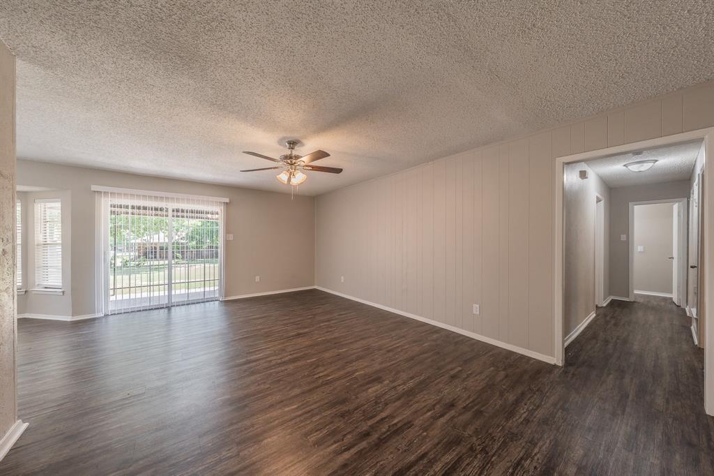 717 Blue Ridge Trail Saginaw, TX 76179 - Photo 5 of 40