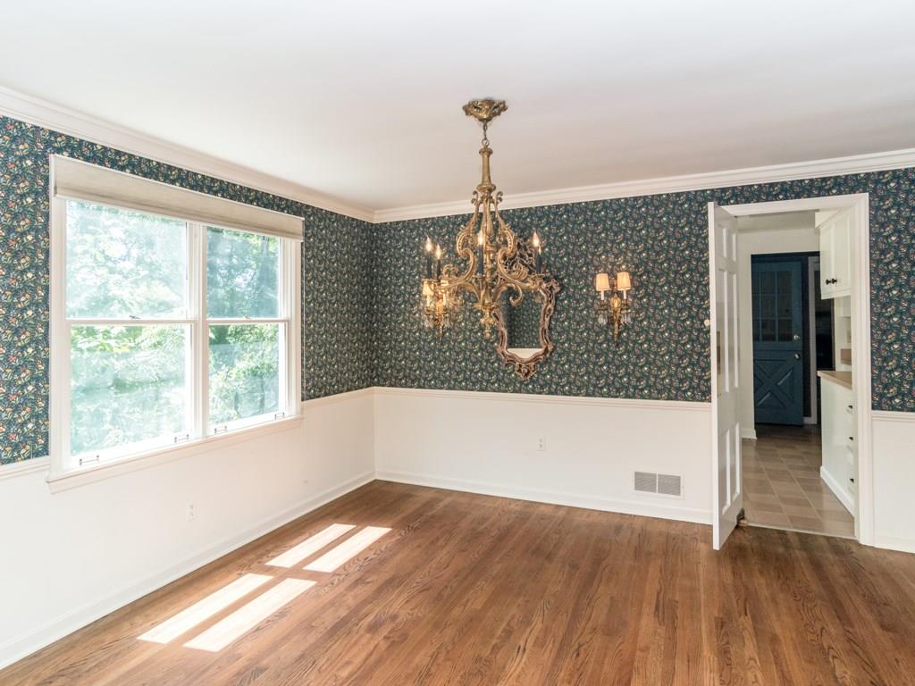 14 Newgate Road Pittsburgh, PA 15202 - Photo 4 of 25 Gallery Image 4