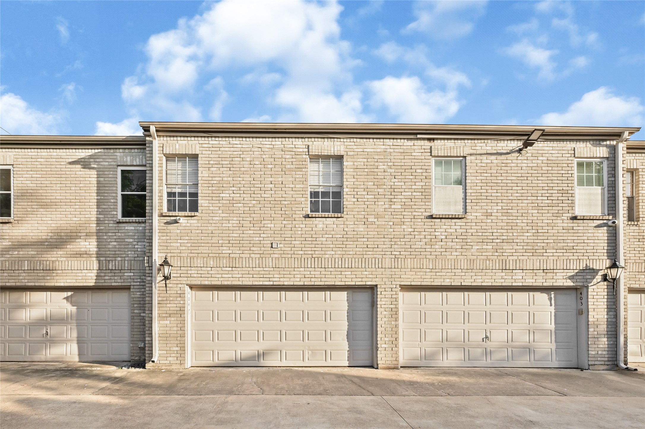 4001 Tanglewilde Street, Unit 404 Houston, TX 77063 - Photo 23 of 25