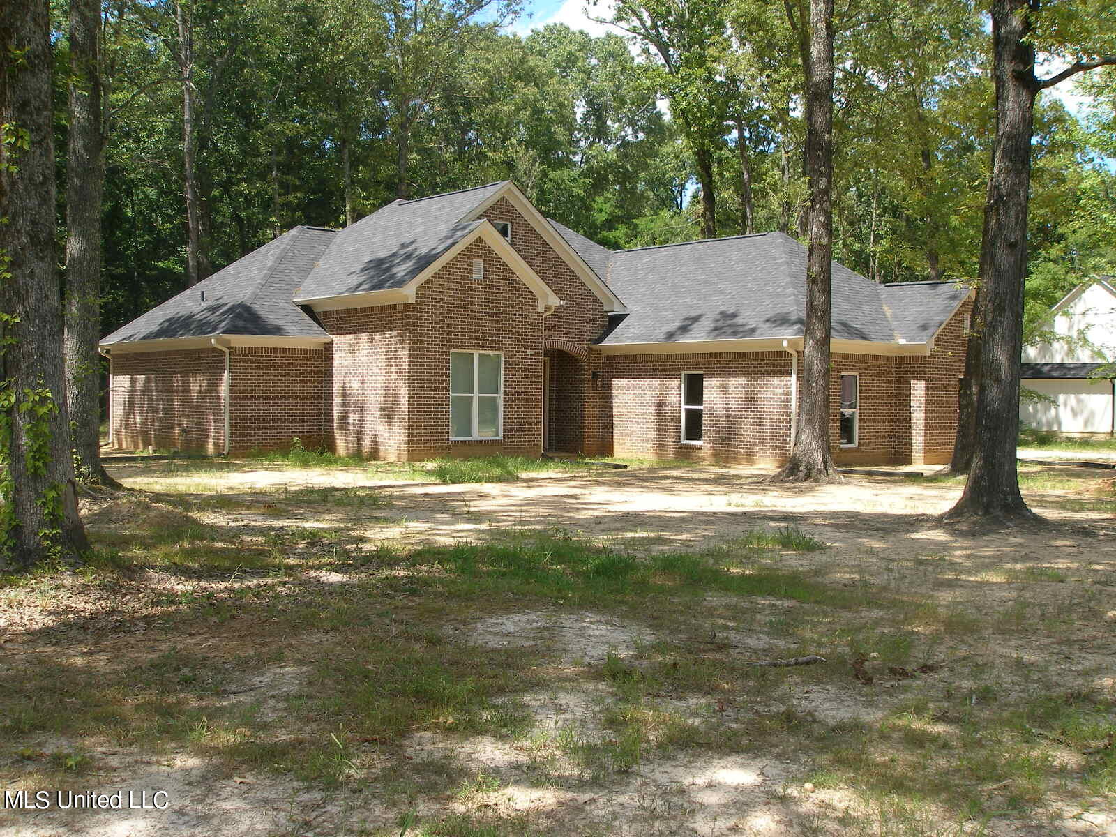 229 Dry Field Road Byhalia, MS 38611 - Photo 1 of 2 P1010002