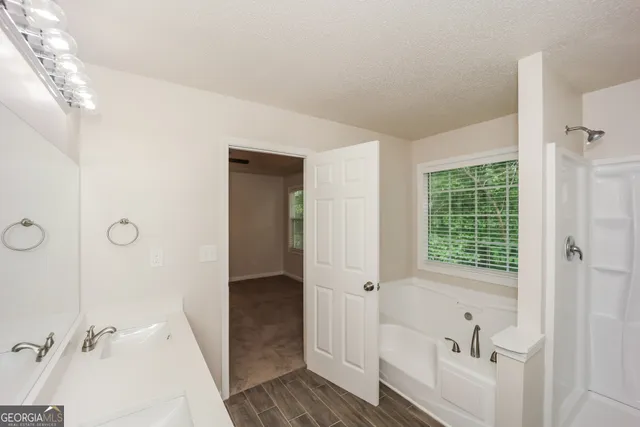 $1,765 | 209 Bethnal Way, Douglasville, GA 30134