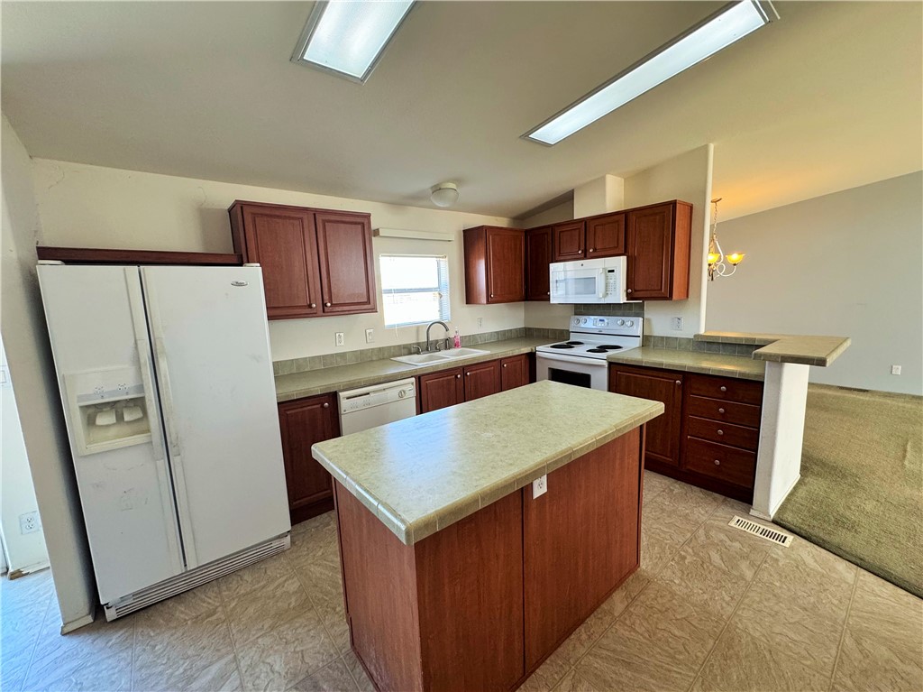 853 South Escuela Road Golden Valley, AZ 86413 - Photo 7 of 35 Gallery Image 7