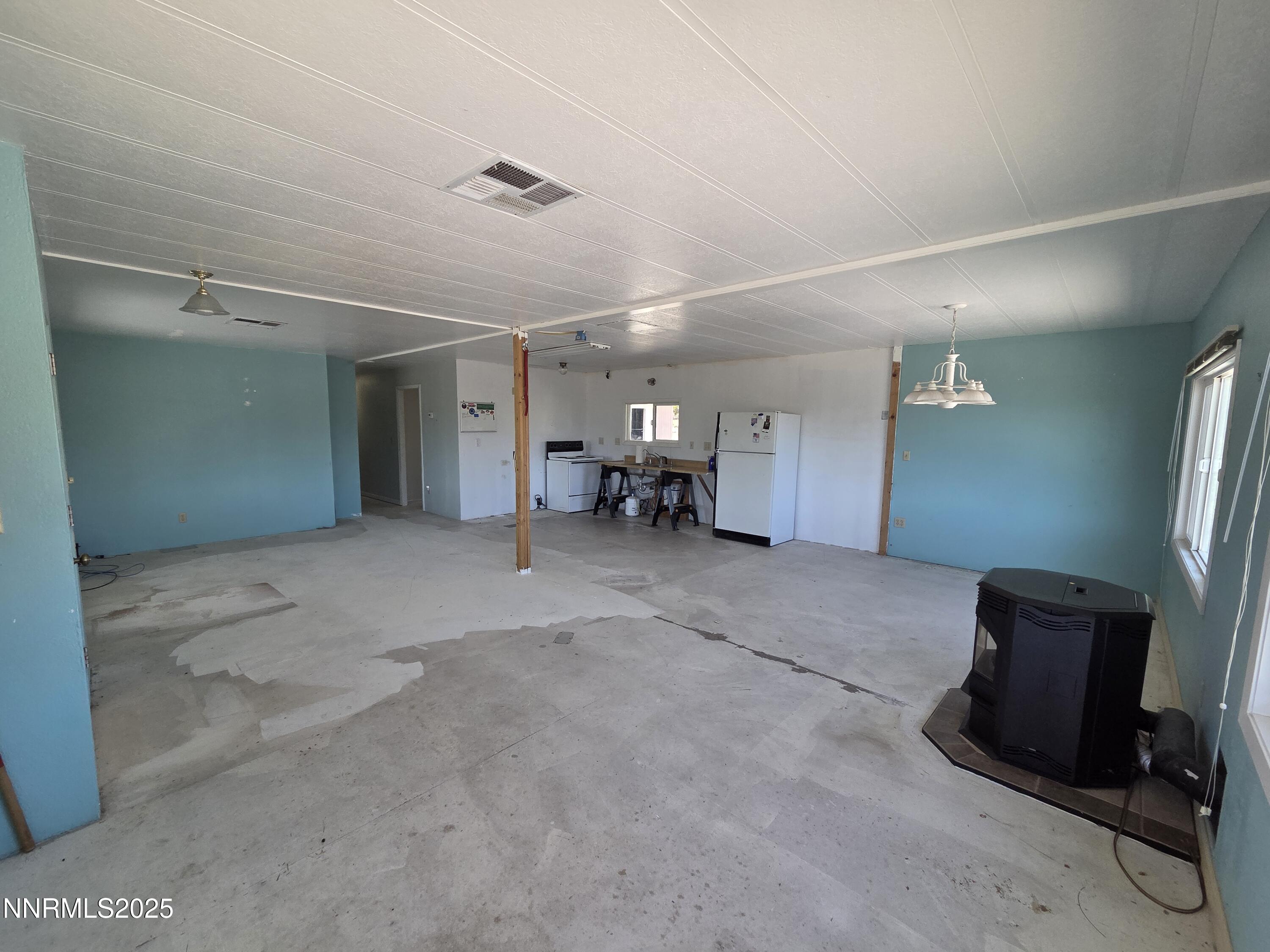 235 Prospector Road Dayton, NV 89403 - Photo 17 of 25 20250924_123600