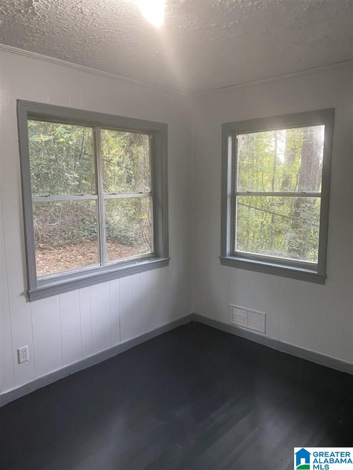 400 67th Street South Birmingham, AL 35212 - Photo 5 of 6