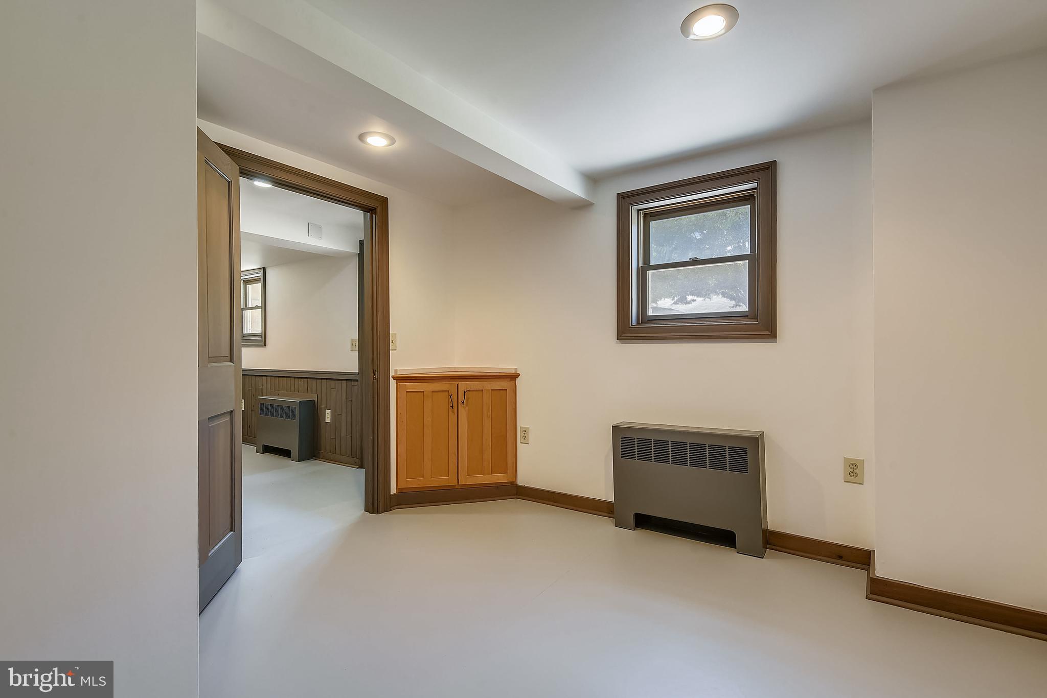 1172 Carrs Wharf Road Edgewater, MD 21037 - Photo 32 of 48 Office/playroom/quiet room on the lower level
