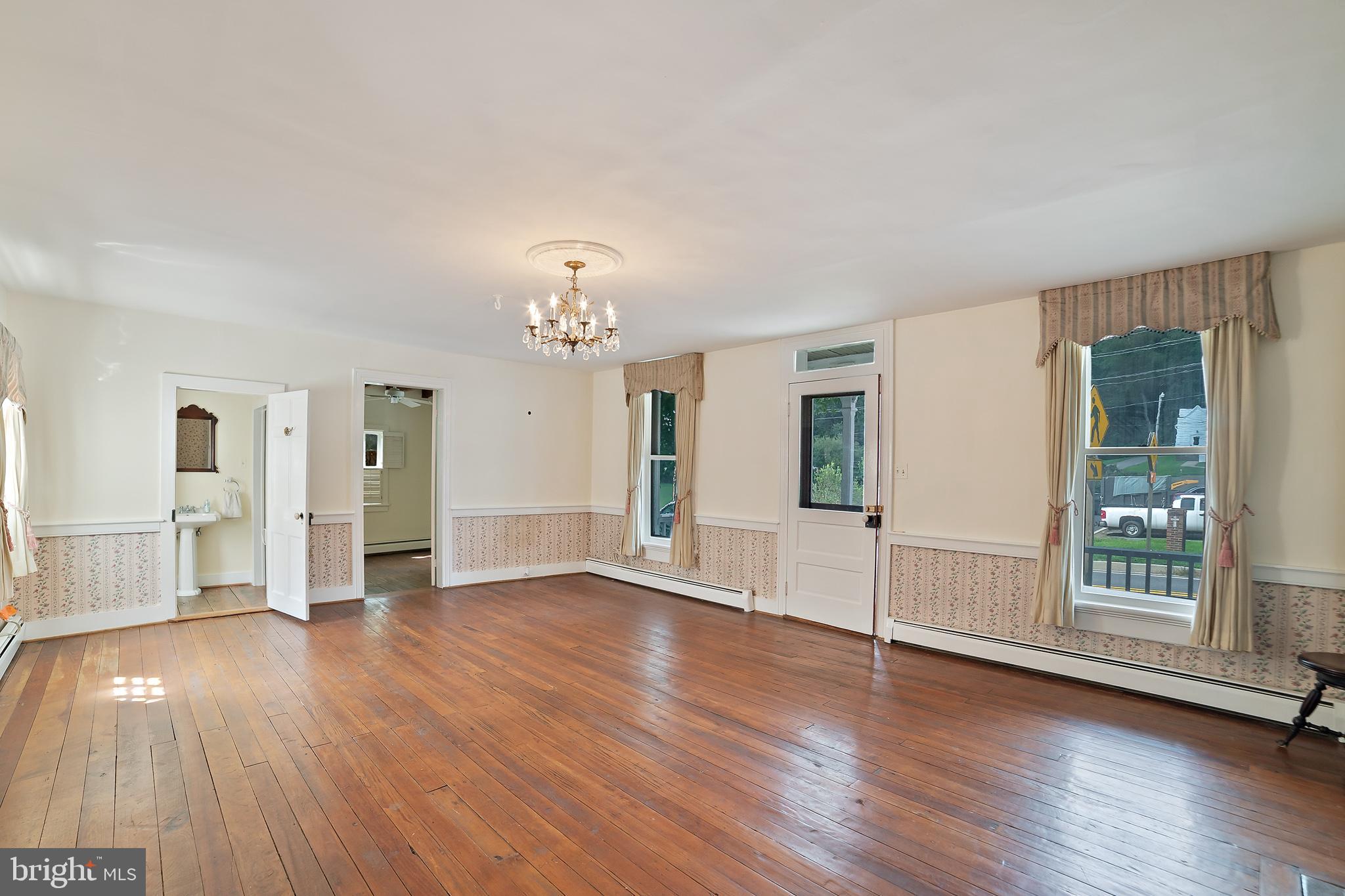 26011 Frederick Road Clarksburg, MD 20871 - Photo 20 of 42