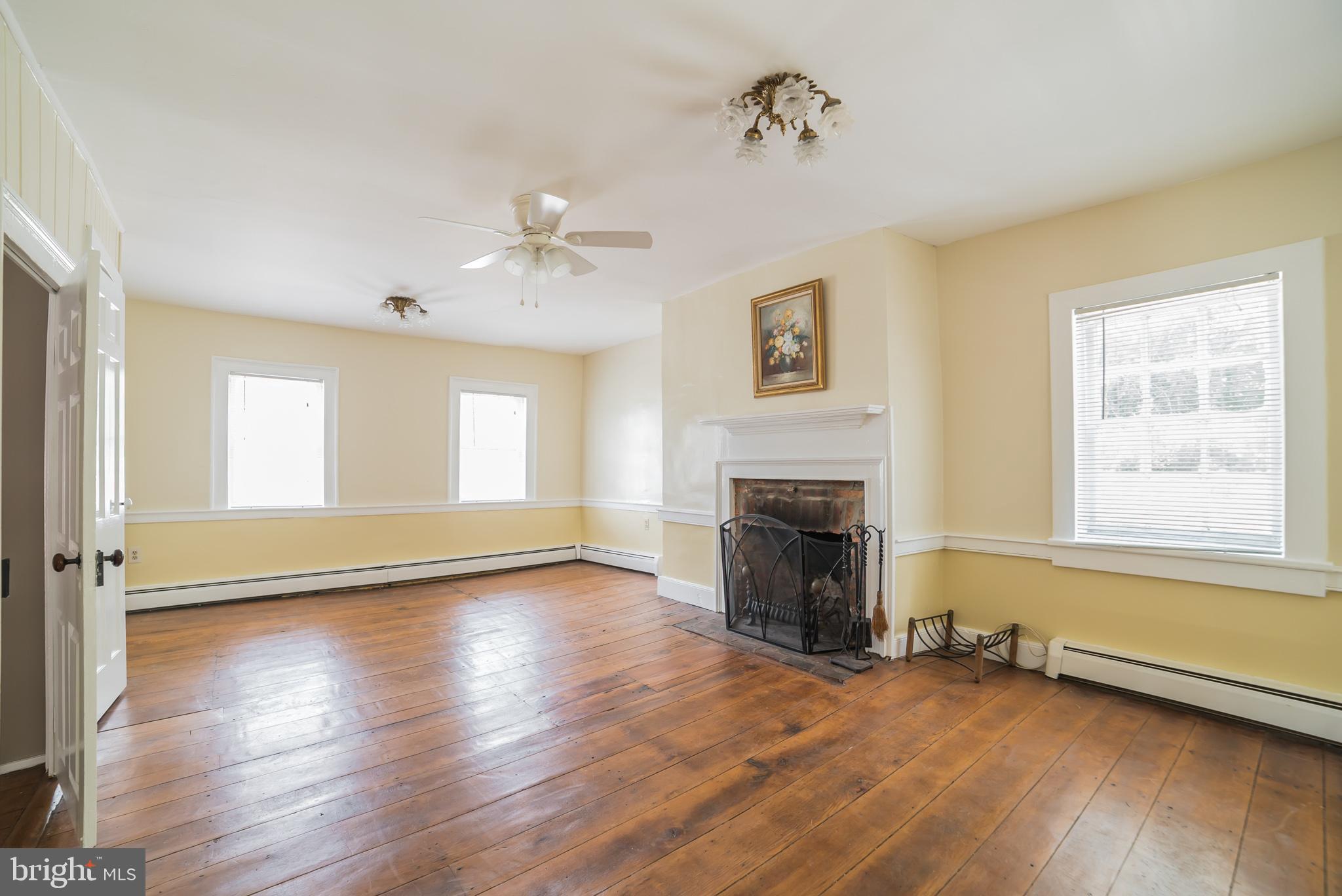 26011 Frederick Road Clarksburg, MD 20871 - Photo 6 of 42