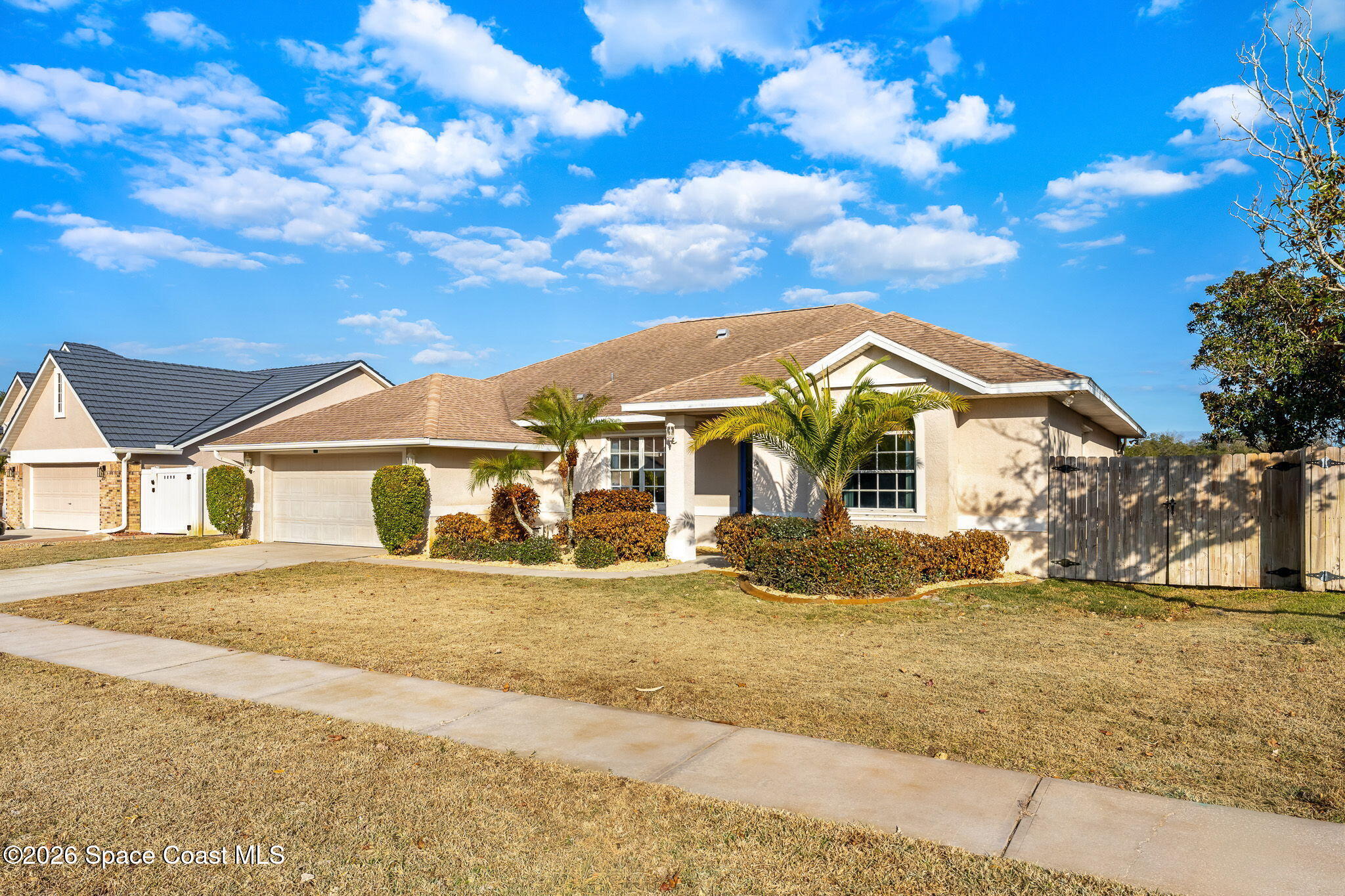 1305 Pemberton Trail Malabar, FL 32950 - Photo 52 of 75 Sidewalk view