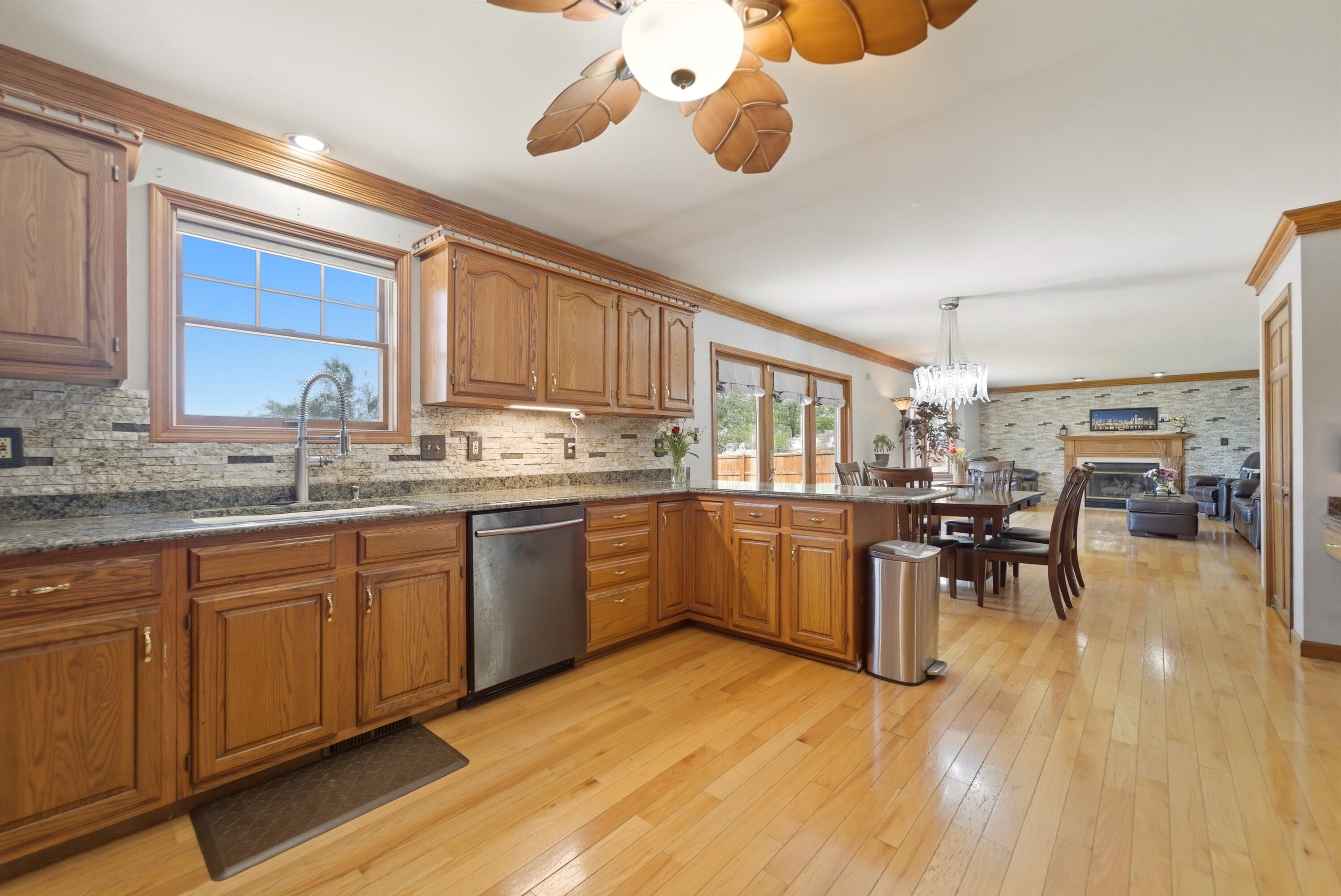 1401 West 95th Place Crown Point, IN 46307 - Photo 15 of 47 3000x2005
