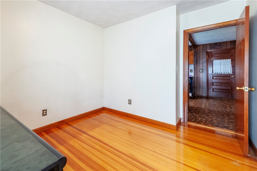 49 Gooding Street Pawtucket, RI 02860 - Photo 8 of 39 Gallery Image 8