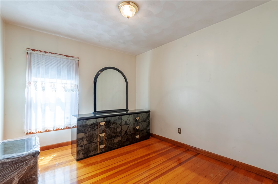 49 Gooding Street Pawtucket, RI 02860 - Photo 9 of 39 Gallery Image 9