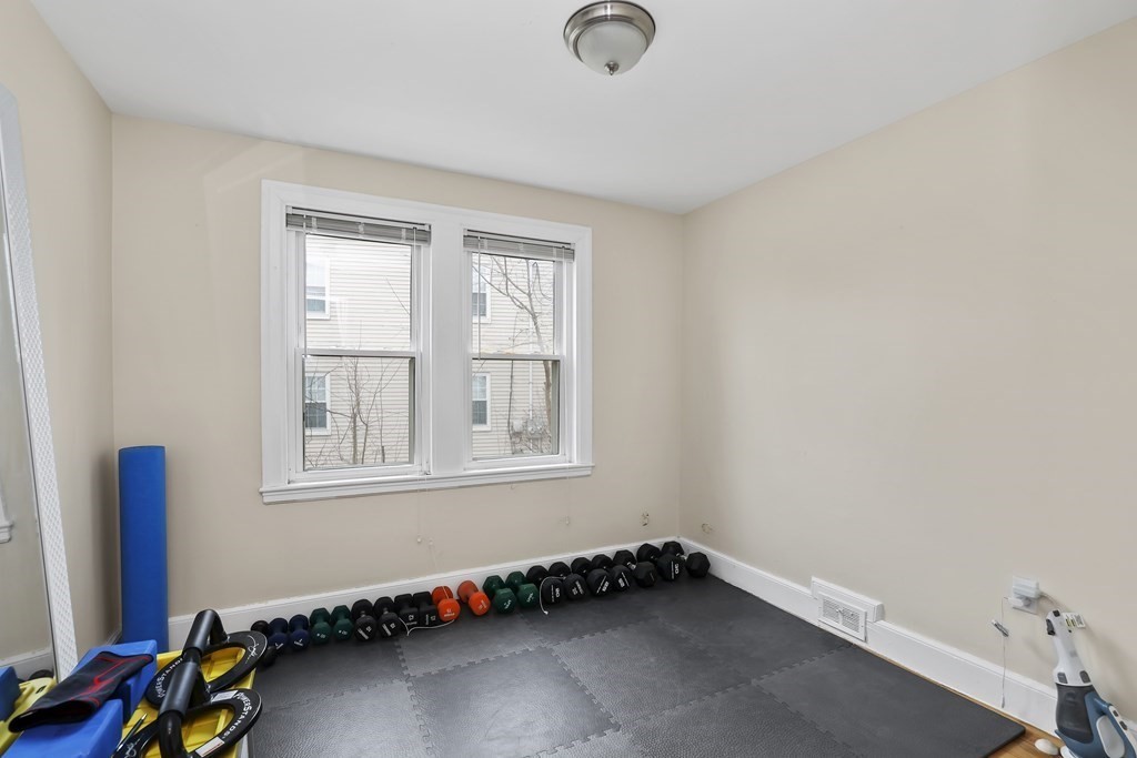 39 Grew Hill Road Boston, MA 02131 - Photo 13 of 36 Gallery Image 13