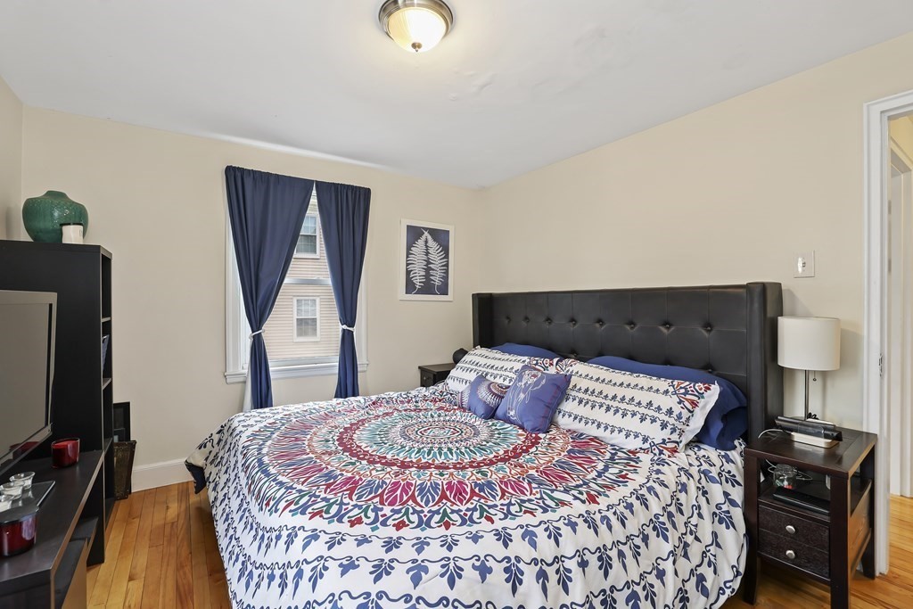 39 Grew Hill Road Boston, MA 02131 - Photo 14 of 36 Gallery Image 14