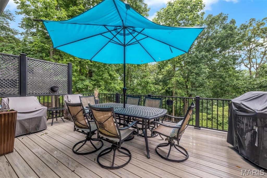 615 Shadowridge Drive Ballwin, MO 63011 - Photo 22 of 54