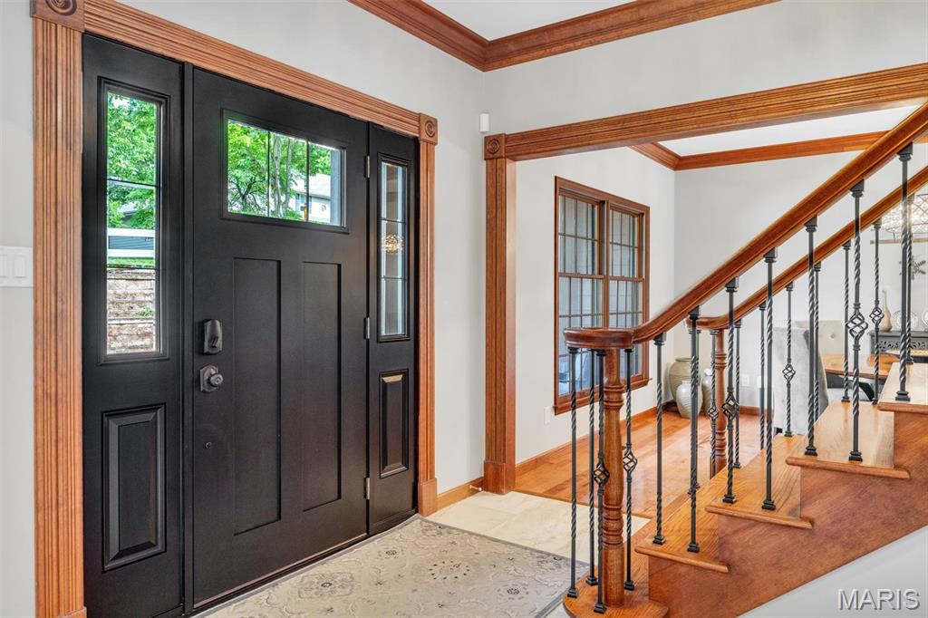 615 Shadowridge Drive Ballwin, MO 63011 - Photo 5 of 54