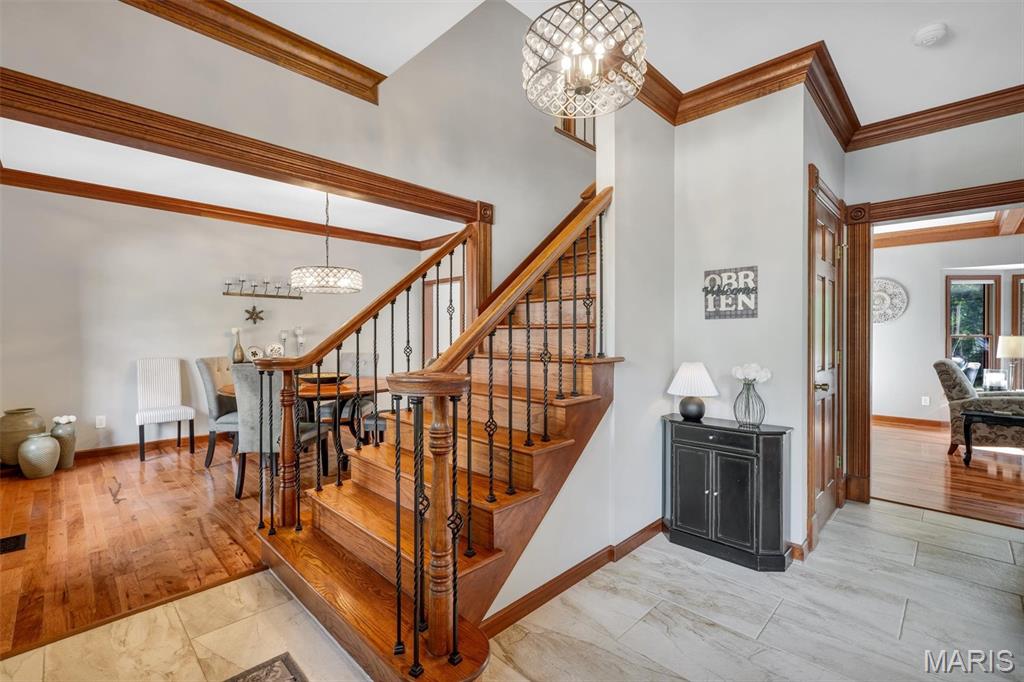 615 Shadowridge Drive Ballwin, MO 63011 - Photo 6 of 54