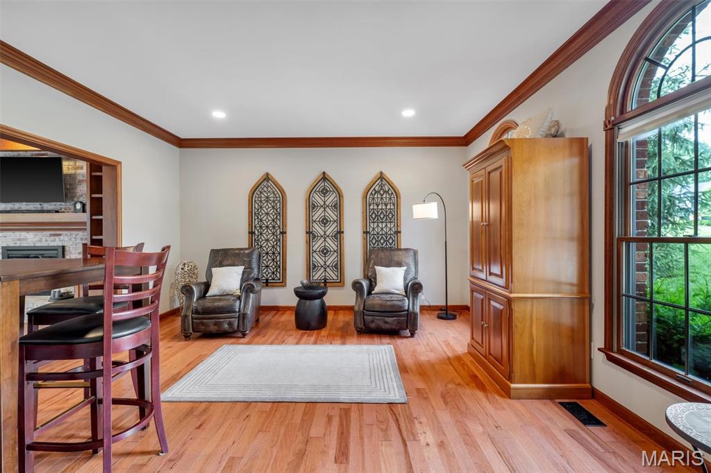 615 Shadowridge Drive Ballwin, MO 63011 - Photo 8 of 54