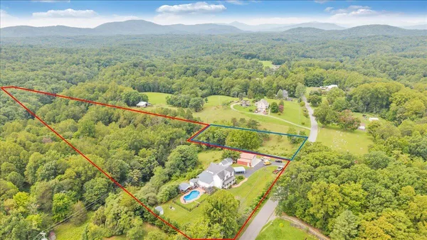 $599,900 | 1150 Drewrys Hill Road, Goodview, VA 24095