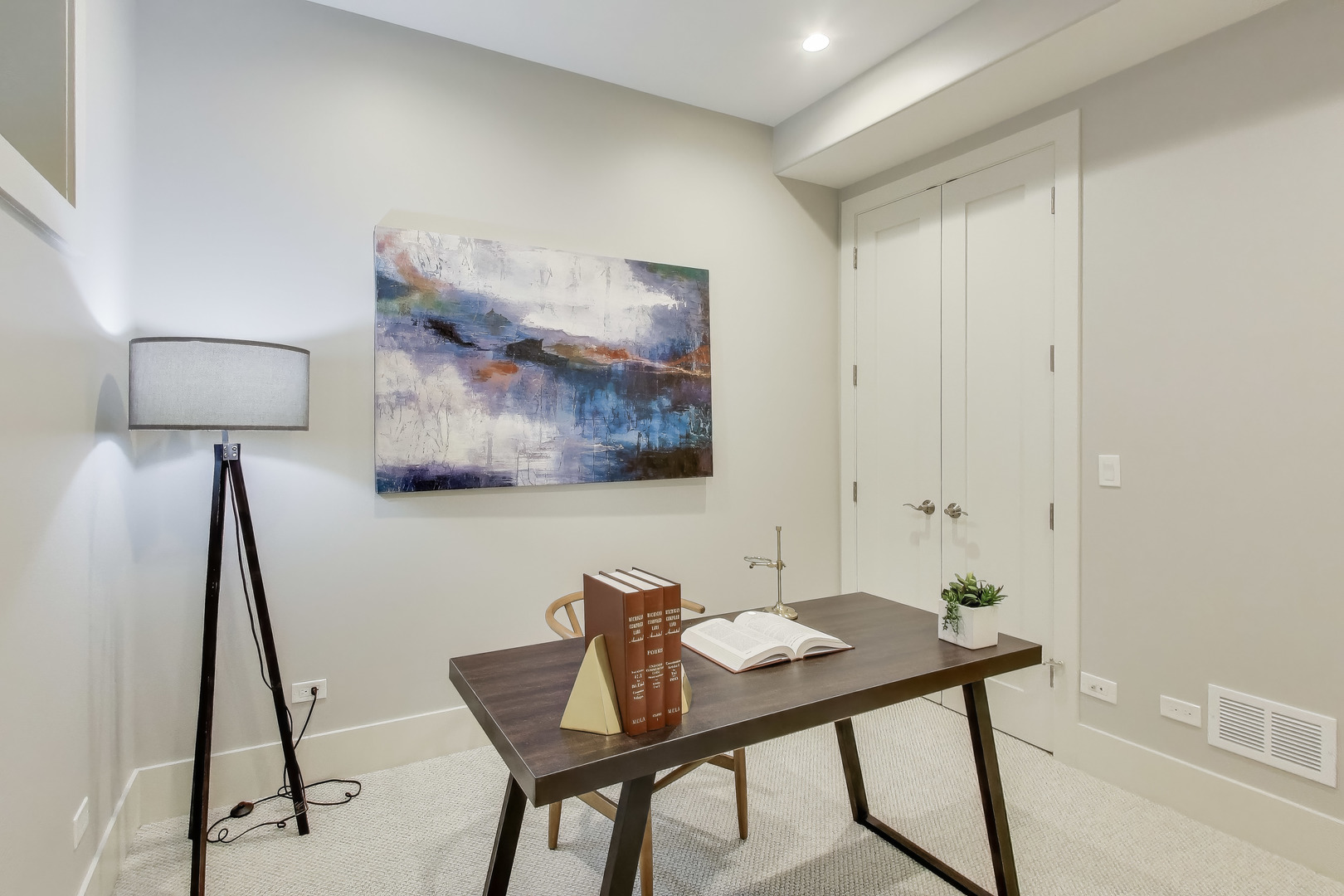 4135 North Kenmore Avenue, Unit 1S Chicago, IL 60613 - Photo 22 of 30