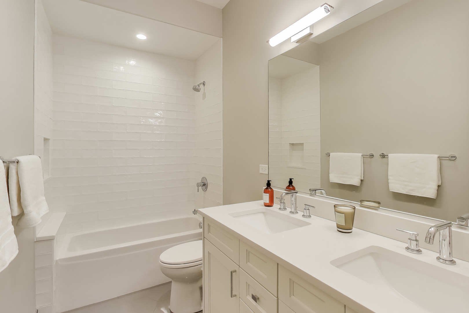 4135 North Kenmore Avenue, Unit 1S Chicago, IL 60613 - Photo 23 of 30