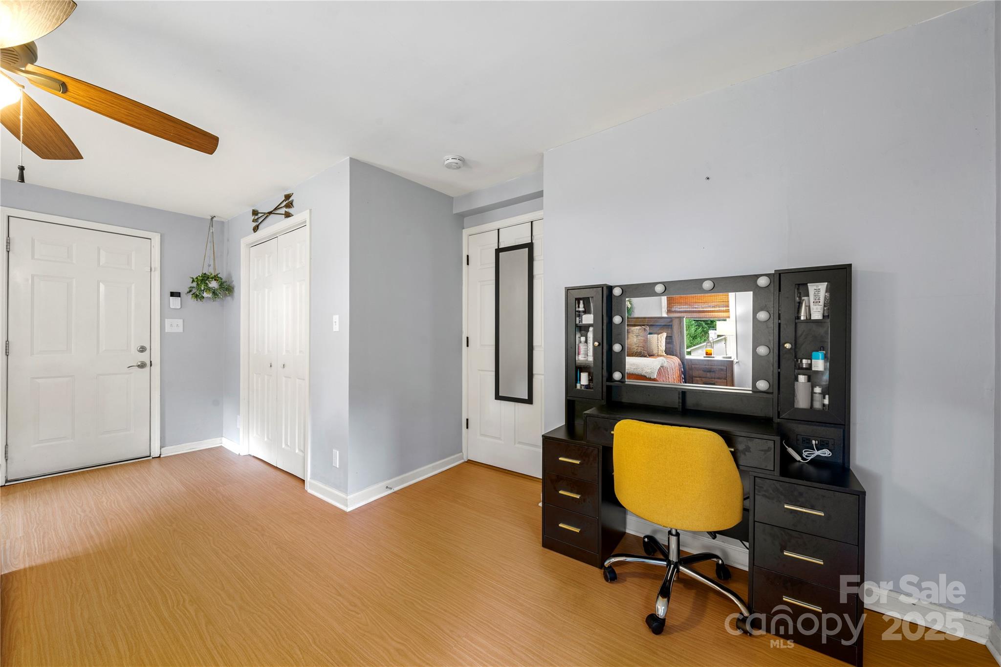 3725 Sudbury Road Charlotte, NC 28205 - Photo 17 of 29 Gallery Image 17