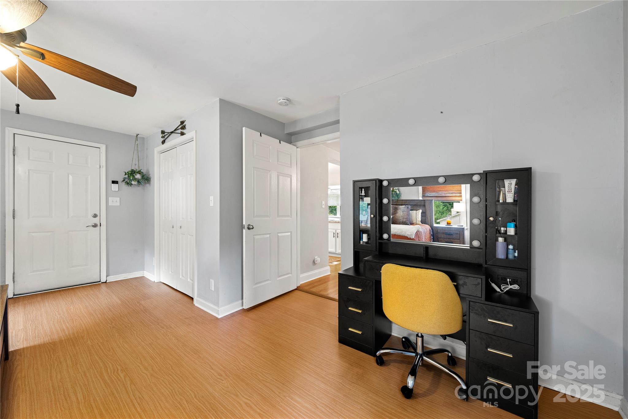 3725 Sudbury Road Charlotte, NC 28205 - Photo 18 of 29 Gallery Image 18
