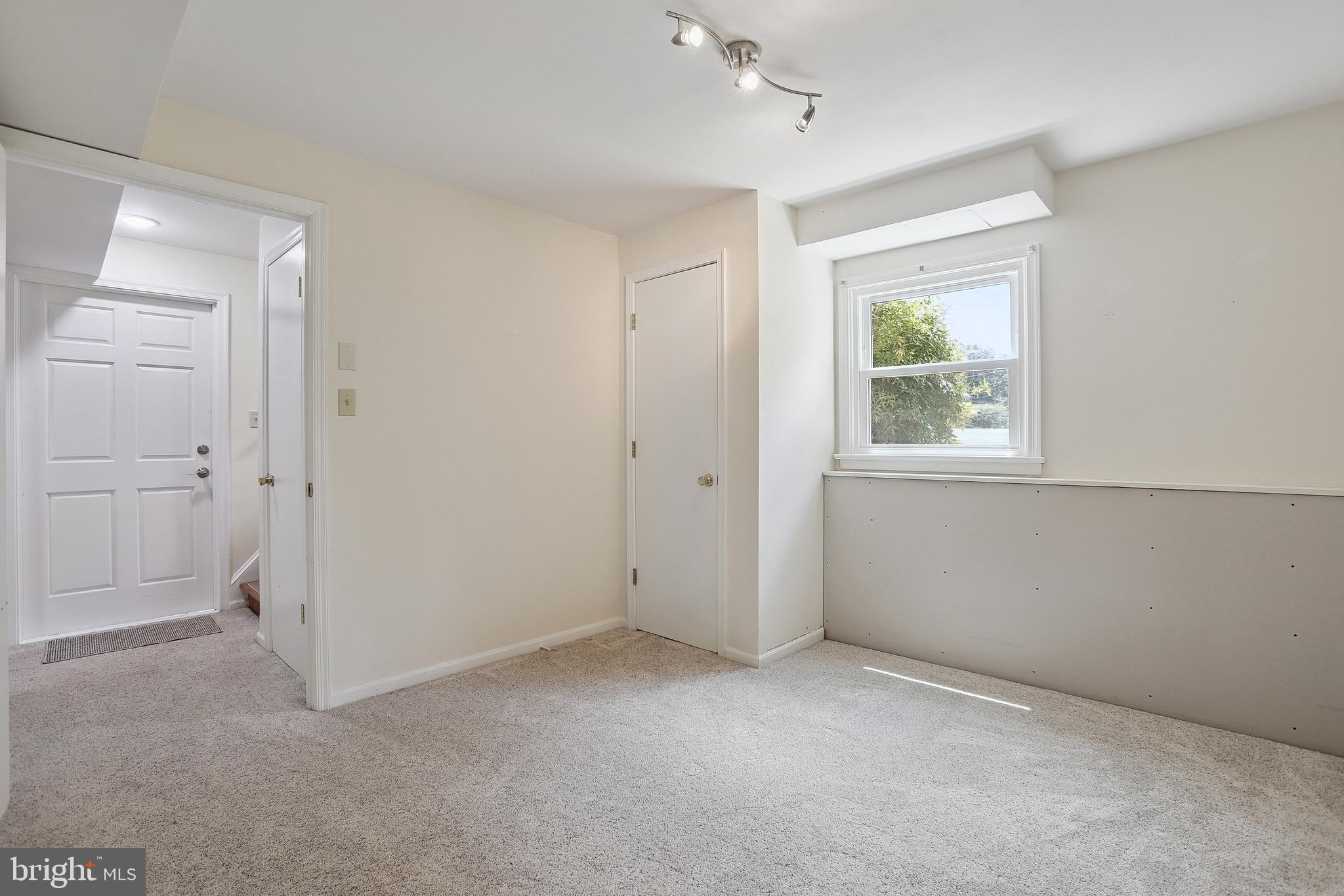 19 Avalon Drive Colonial Beach, VA 22443 - Photo 24 of 62