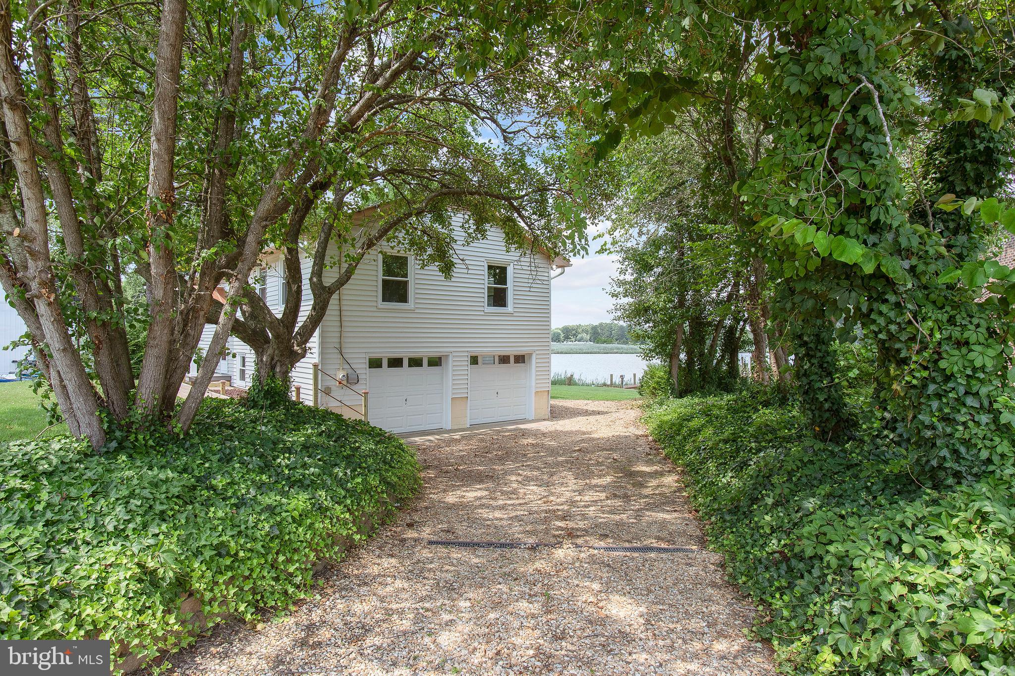 19 Avalon Drive Colonial Beach, VA 22443 - Photo 5 of 62