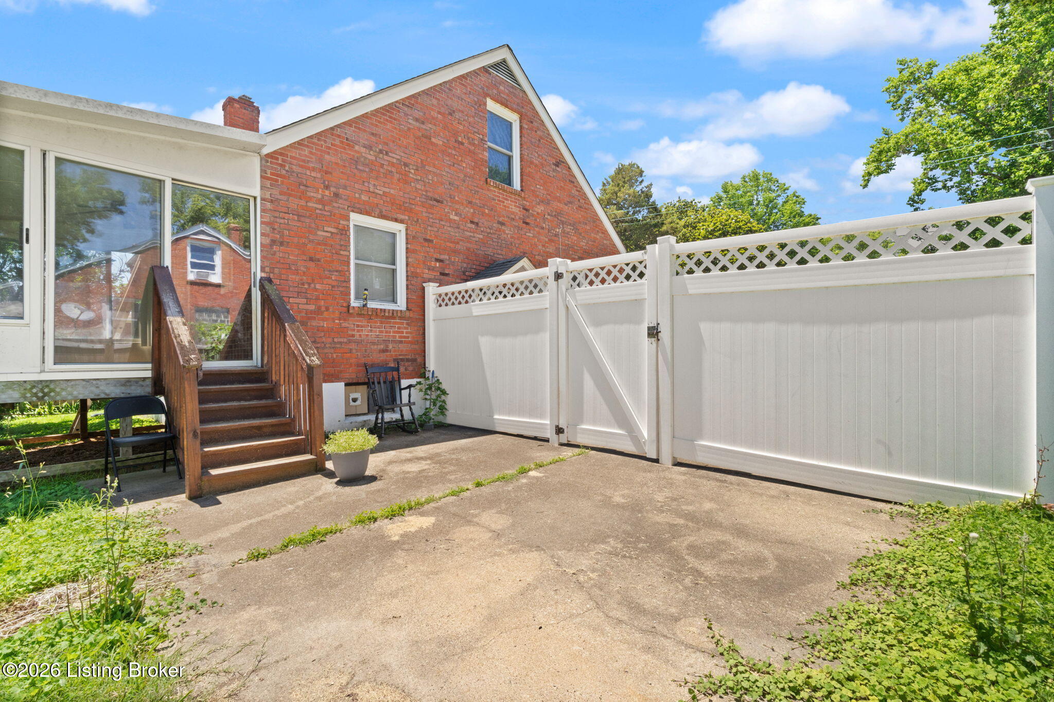 4319 Milldaun Road Louisville, KY 40213 - Photo 9 of 46 9-4319 Milldaun Rd-9